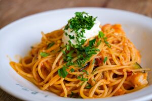 シンプルなトマトソースのスパゲッティ